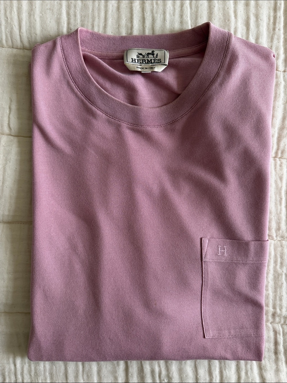 Hermès Men’s Lilac Cotton Short-Sleeve H Pocket T-Shirt — Size Large — $880